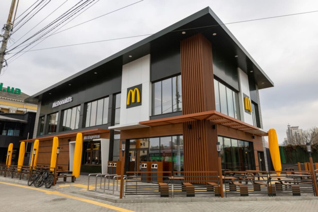 McDonald's на Вокзальній площі / Фото: McDonald's
