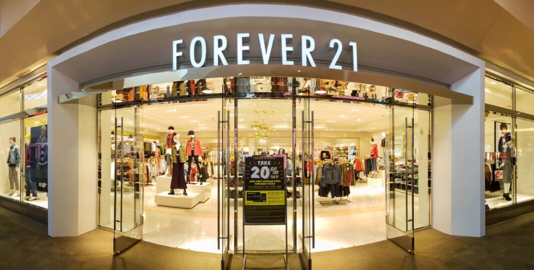 Forever 21 / Фото: Depositphotos