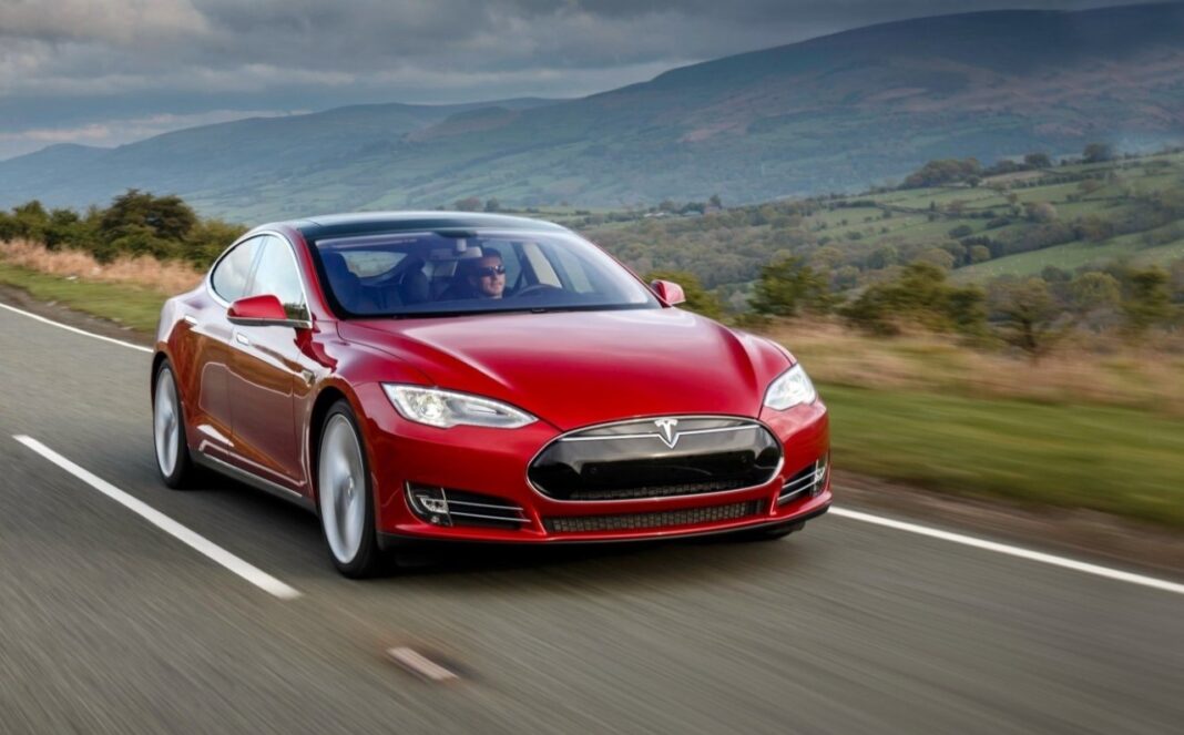Tesla припинить випуск Model S і Model X