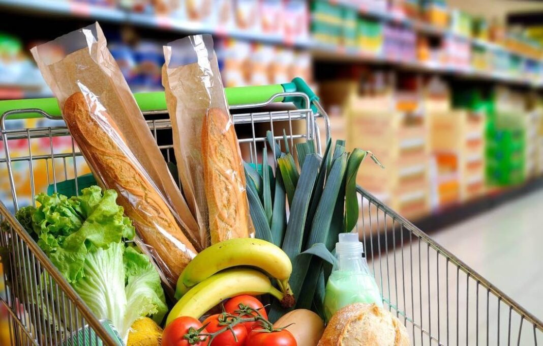 Продукти у візку