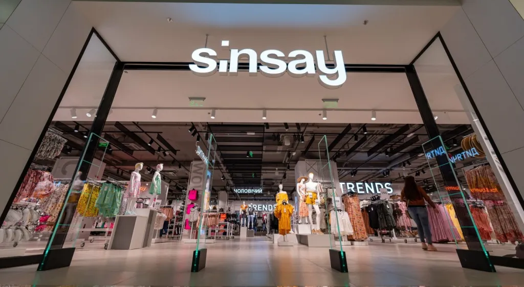 магазин мережі одягу sinsay